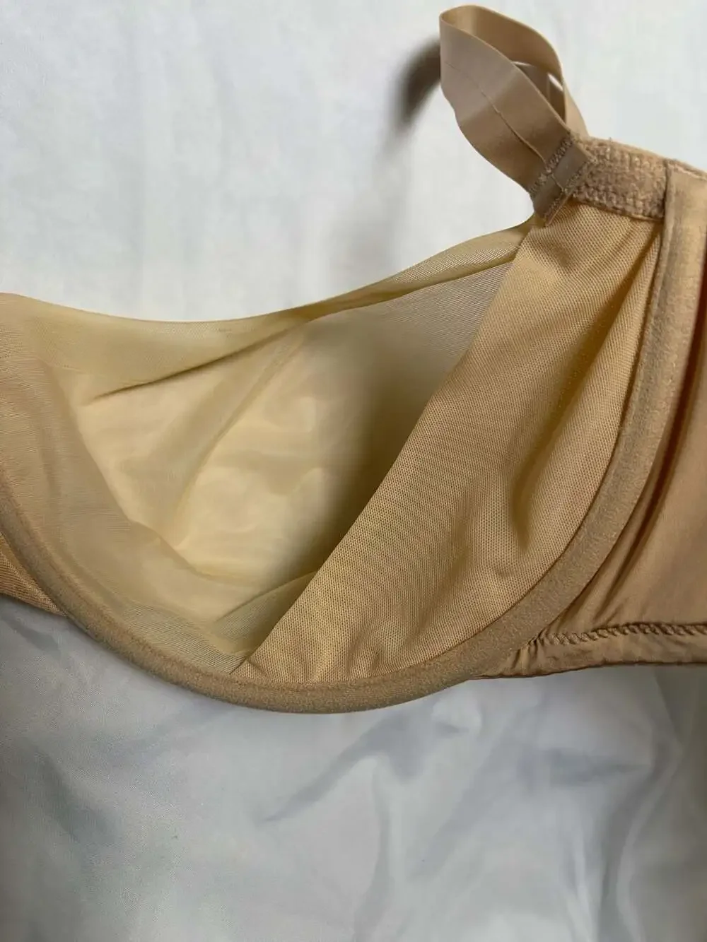 SKIMS Fits Everybody Unlined Underwire Bra 38DDD - Picture 6 of 9
